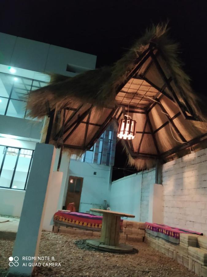 Hotel Nido Del Flamenco Уюни Экстерьер фото